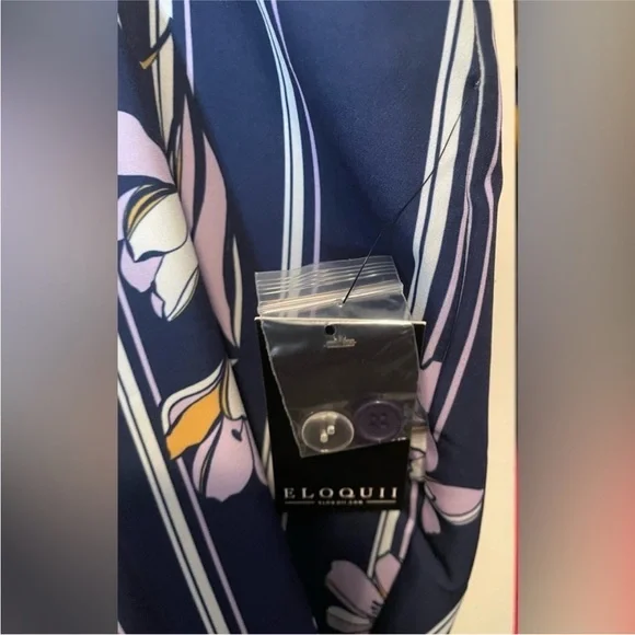 ELOQUII Floral and Stripe belted blazer - Picture 3 of 3